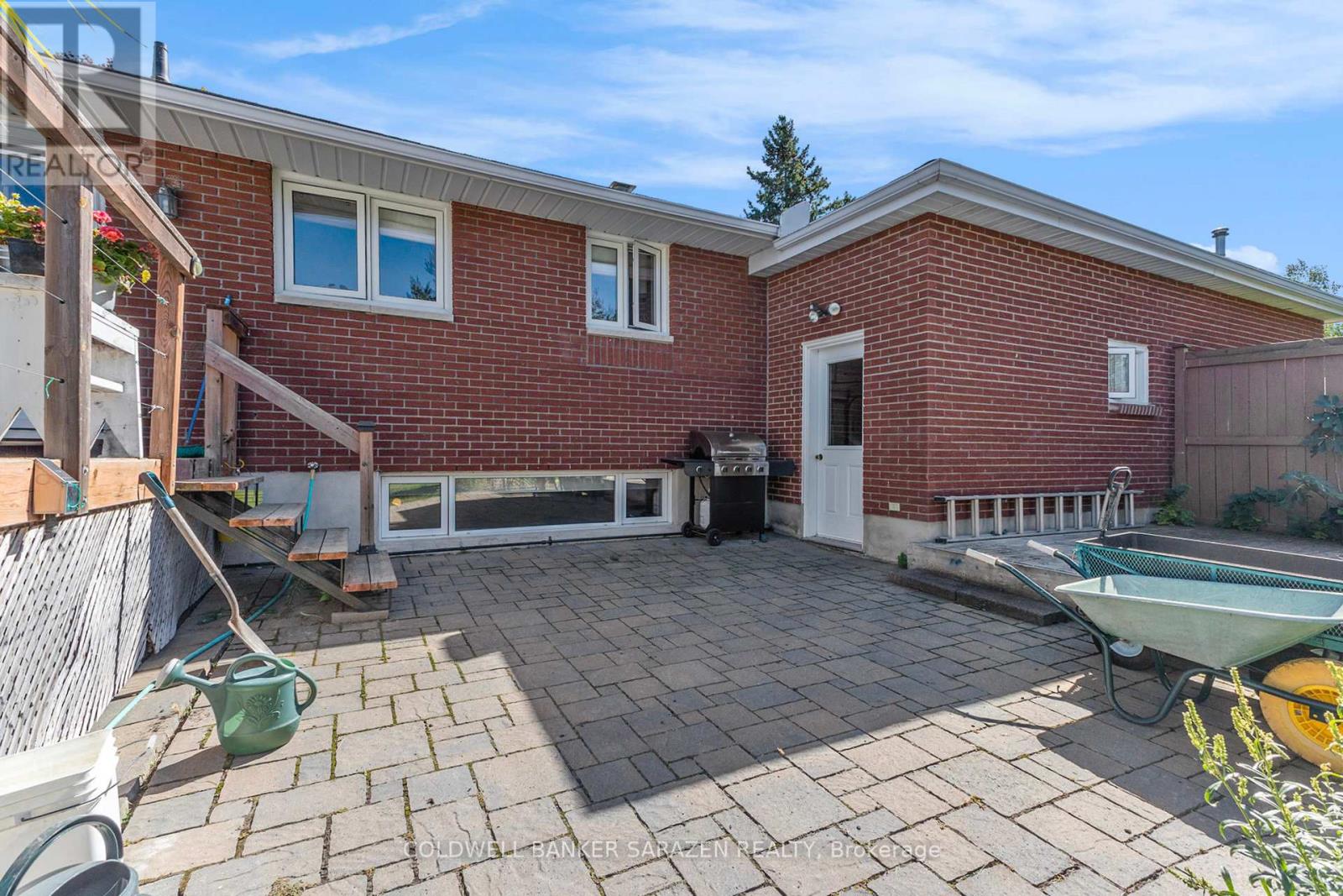 32 Wabalac Drive, Mcnab/braeside, Ontario  K7S 3G9 - Photo 28 - X12421213