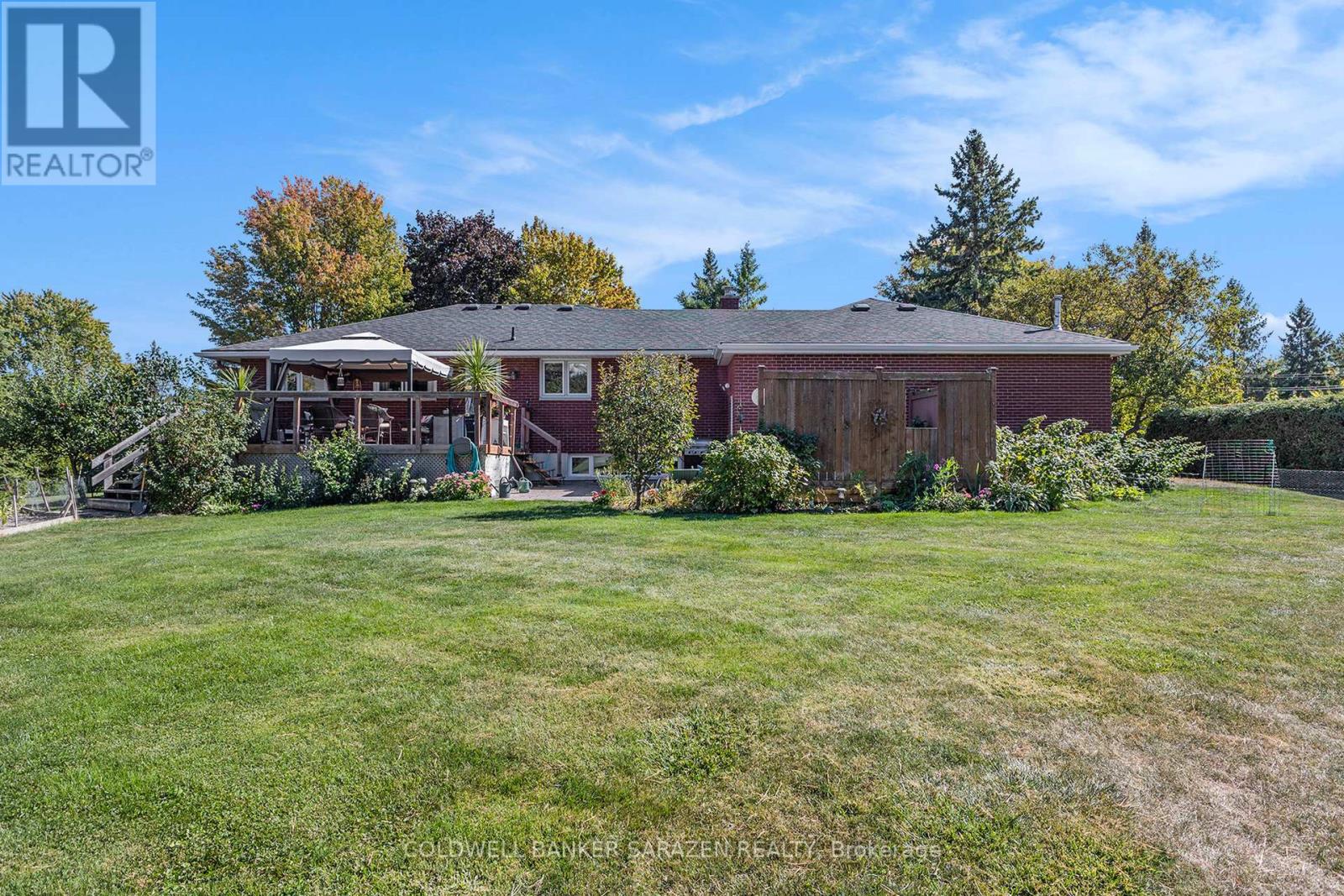 32 Wabalac Drive, Mcnab/braeside, Ontario  K7S 3G9 - Photo 33 - X12421213