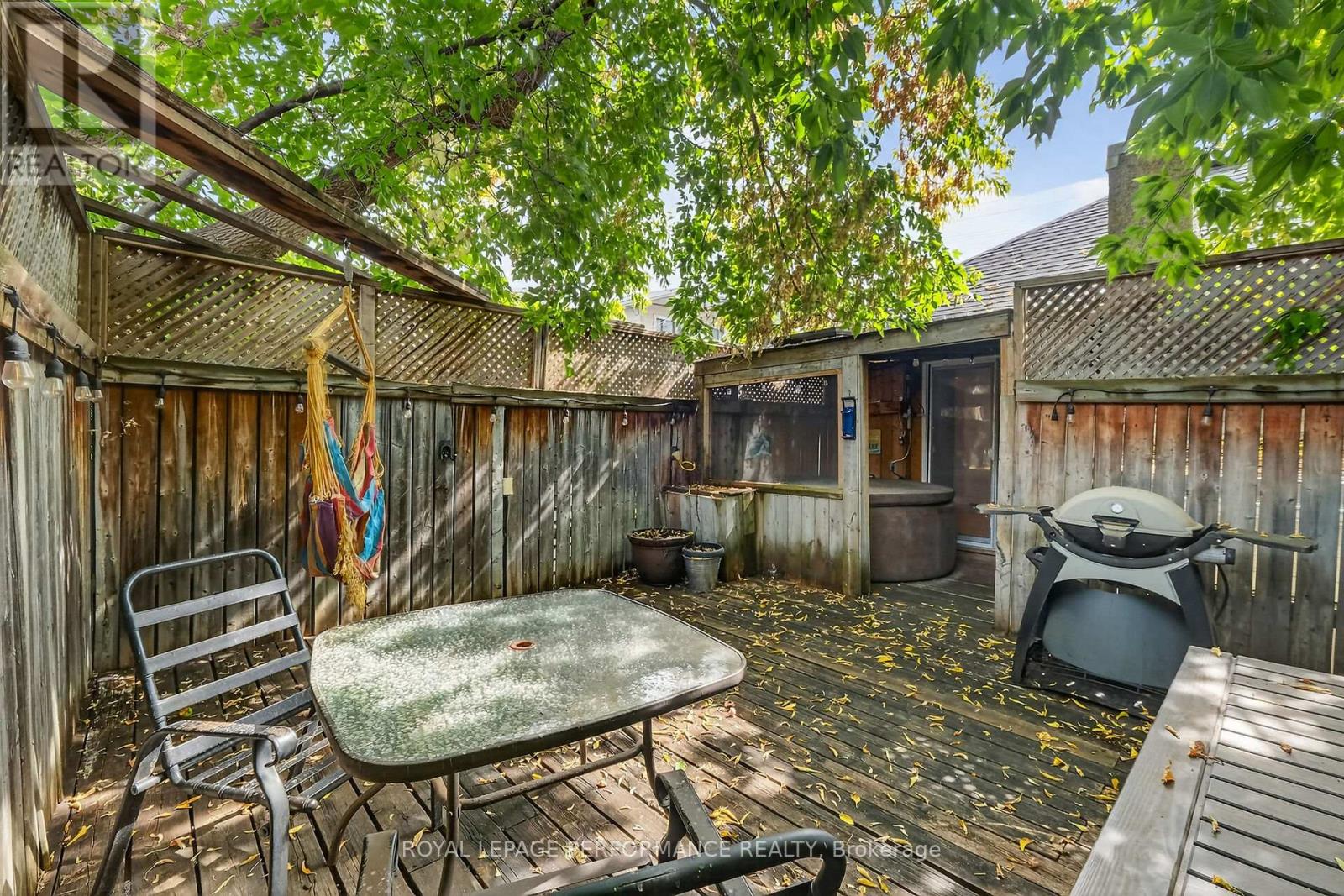 261 Montfort Street, Ottawa, Ontario  K1L 5P1 - Photo 23 - X12421603