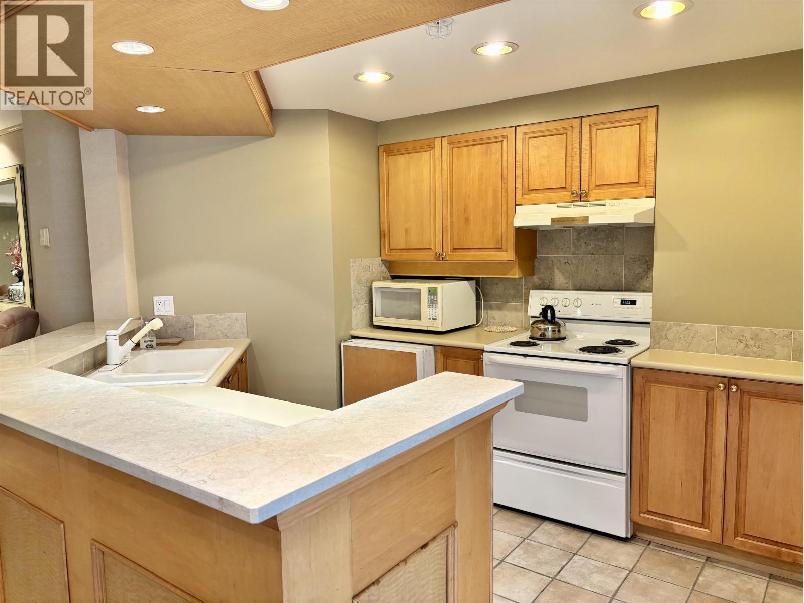 705 5615 Hampton Place, Vancouver, British Columbia  V6T 2H1 - Photo 21 - R3051346