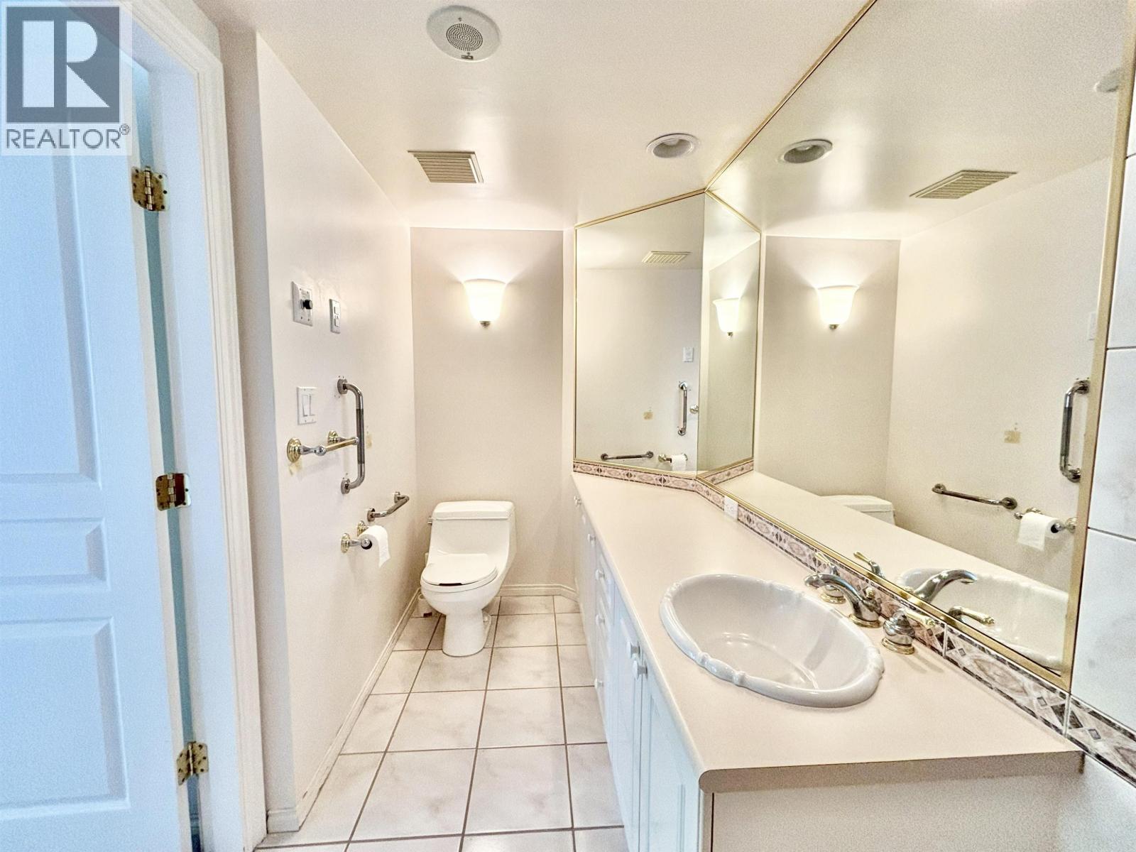 705 5615 Hampton Place, Vancouver, British Columbia  V6T 2H1 - Photo 9 - R3051346
