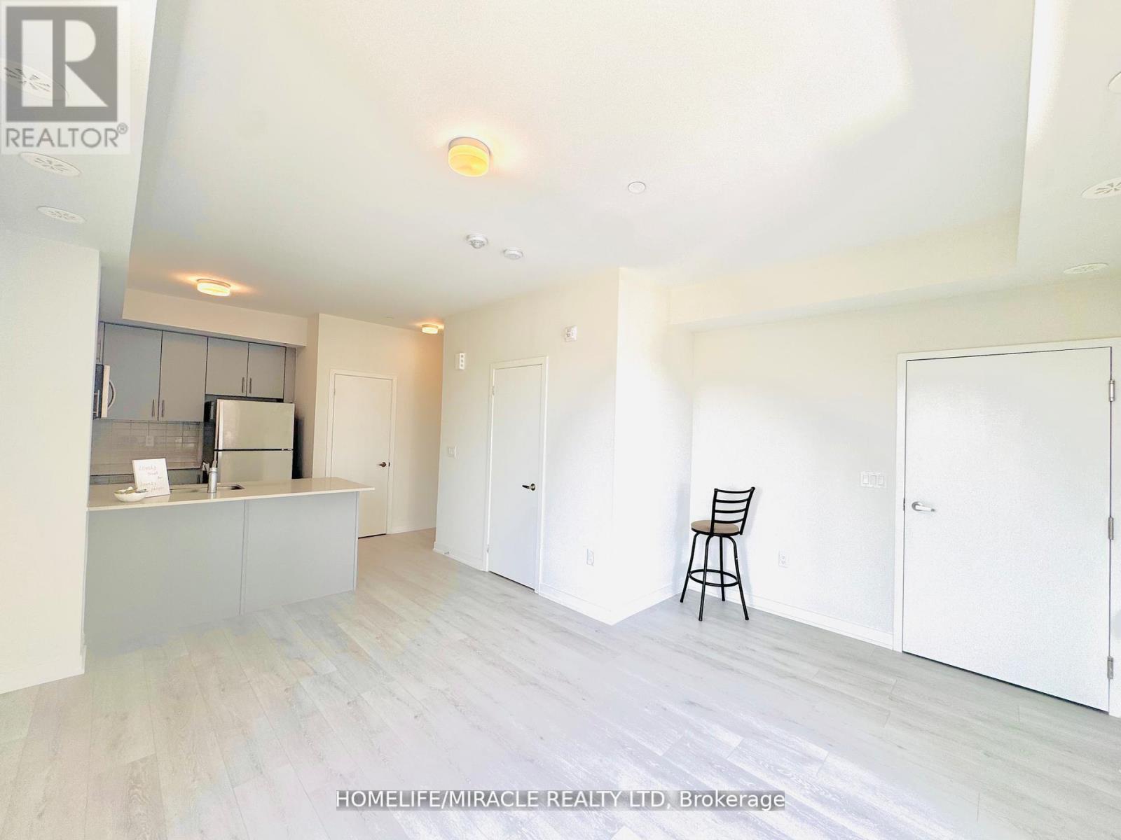36 - 3409 Ridgeway Drive, Mississauga, Ontario  L5L 0B9 - Photo 10 - W12422661