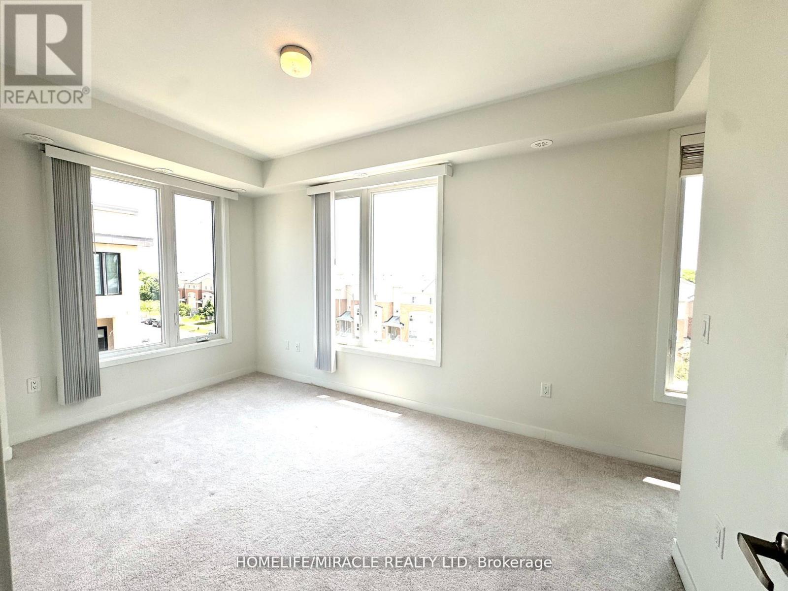 36 - 3409 Ridgeway Drive, Mississauga, Ontario  L5L 0B9 - Photo 4 - W12422661