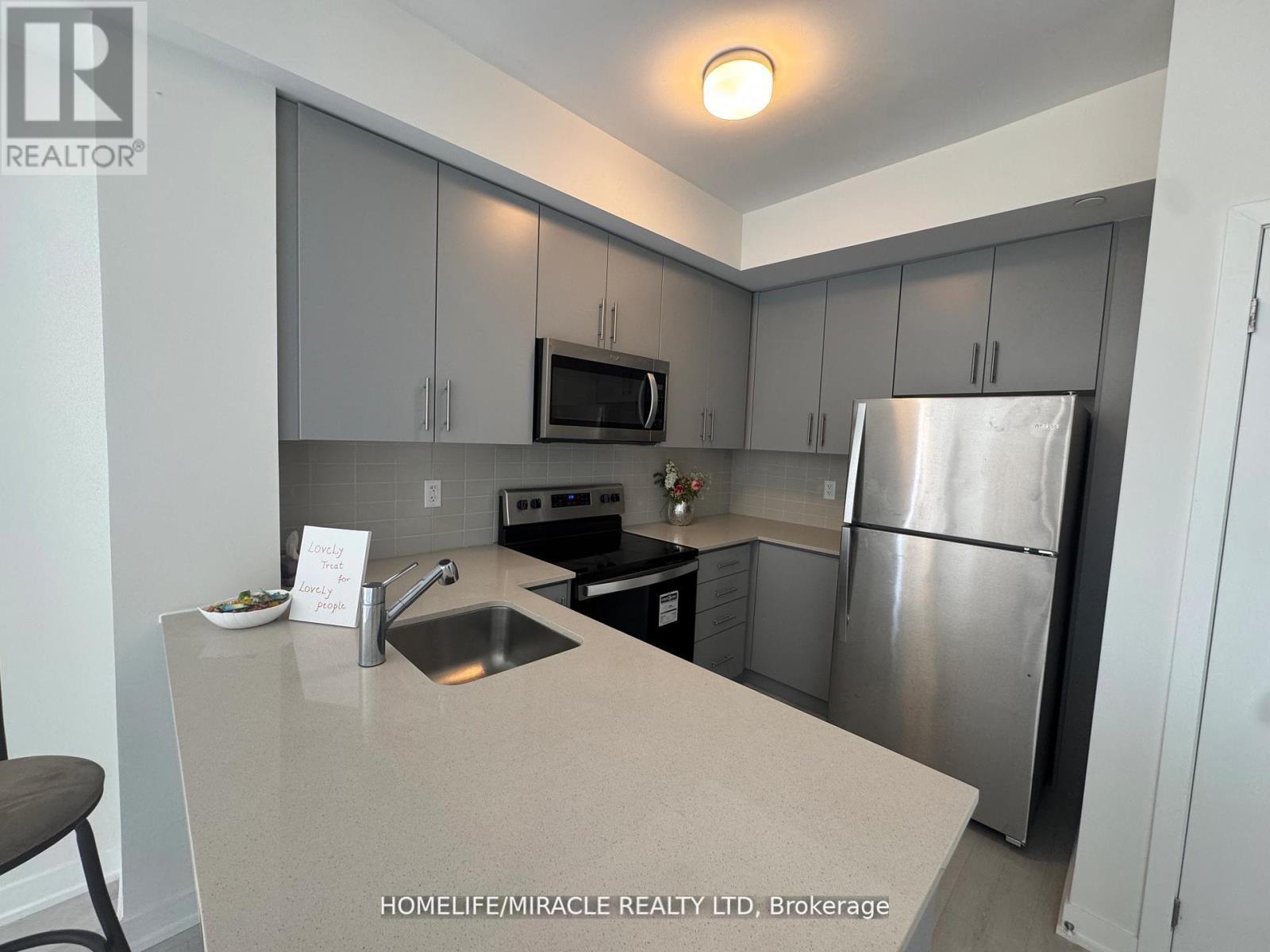 36 - 3409 Ridgeway Drive, Mississauga, Ontario  L5L 0B9 - Photo 5 - W12422661