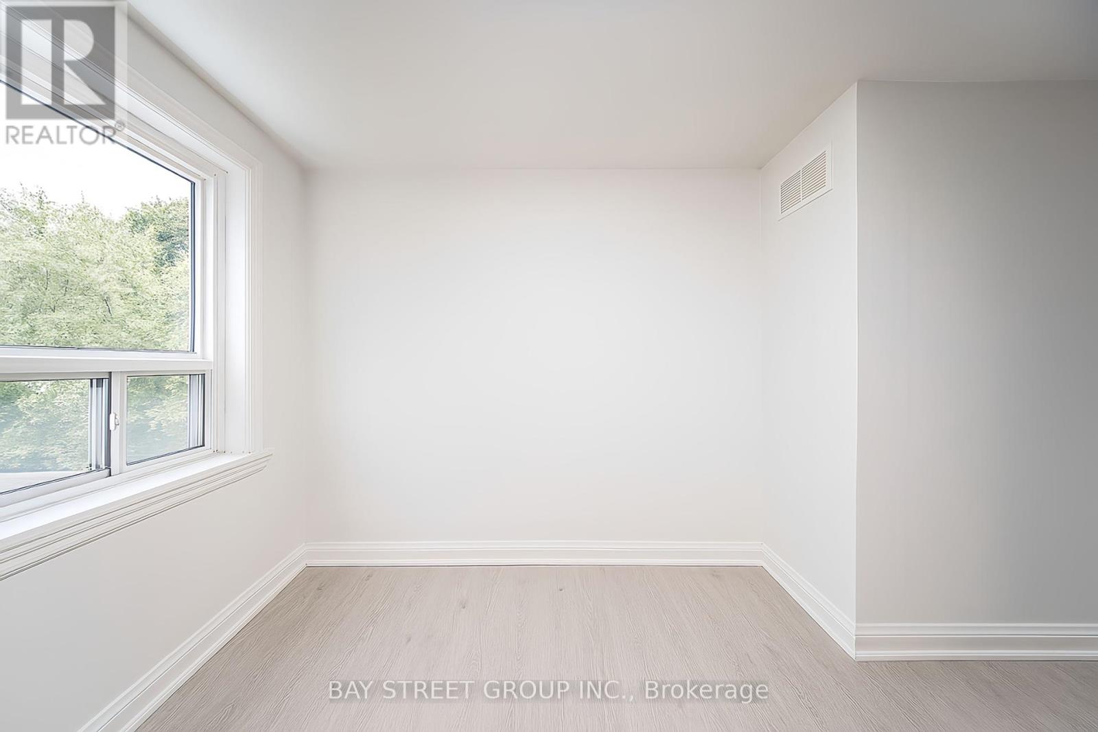 1 Datchet Road, Toronto, Ontario  M3M 1X4 - Photo 7 - W12422672
