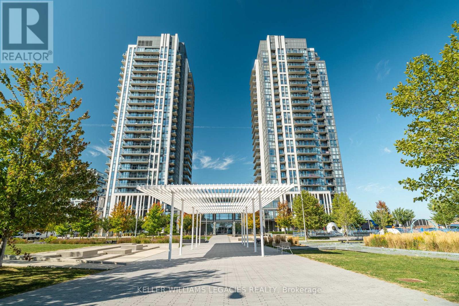 102 - 17 ZORRA STREET, Toronto, Ontario