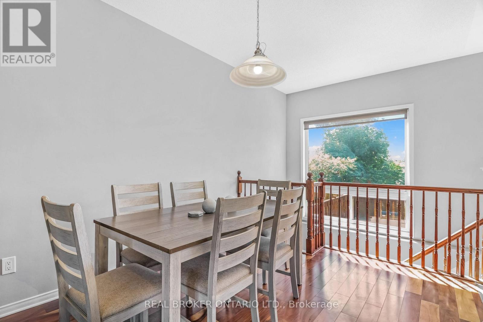 132 Dahlia Street, Clarence-Rockland, Ontario  K4K 0G1 - Photo 8 - X12422700