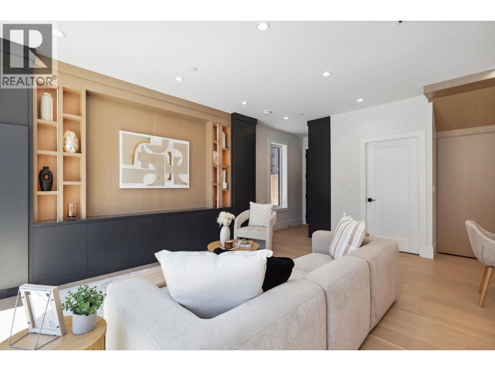 #2 2244 E 11th Avenue, Vancouver, British Columbia  V5N 1Z6 - Photo 13 - R3051581