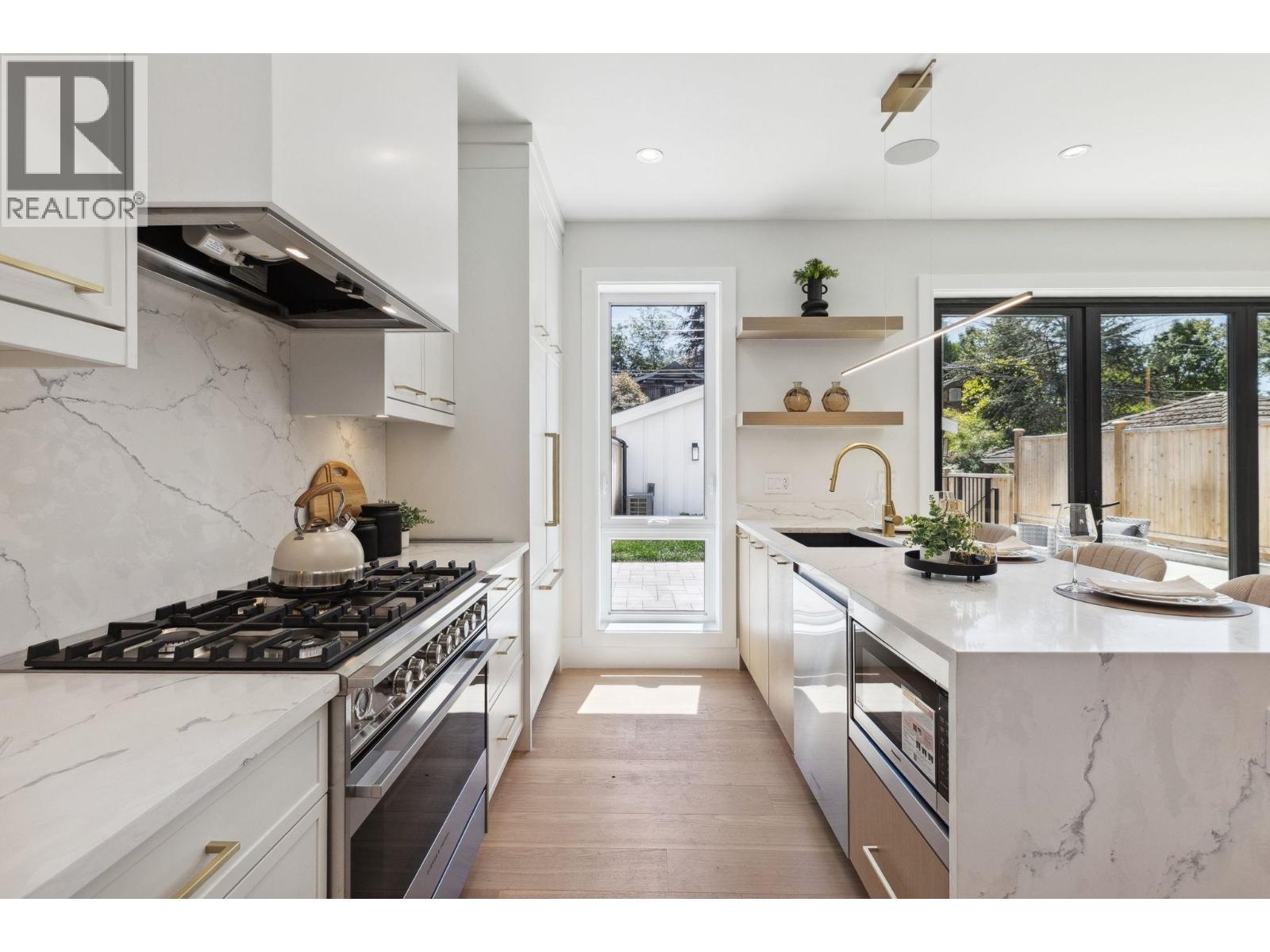 #2 2244 E 11th Avenue, Vancouver, British Columbia  V5N 1Z6 - Photo 19 - R3051581