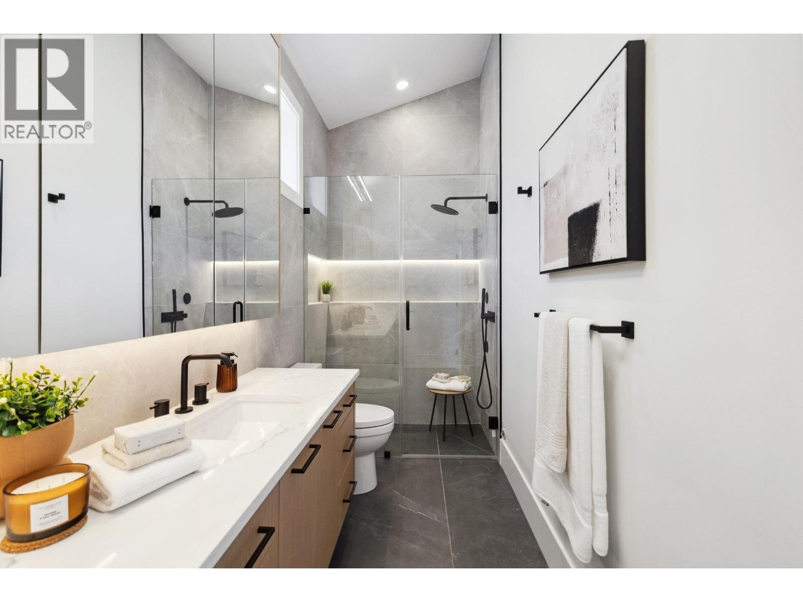 #2 2244 E 11th Avenue, Vancouver, British Columbia  V5N 1Z6 - Photo 33 - R3051581