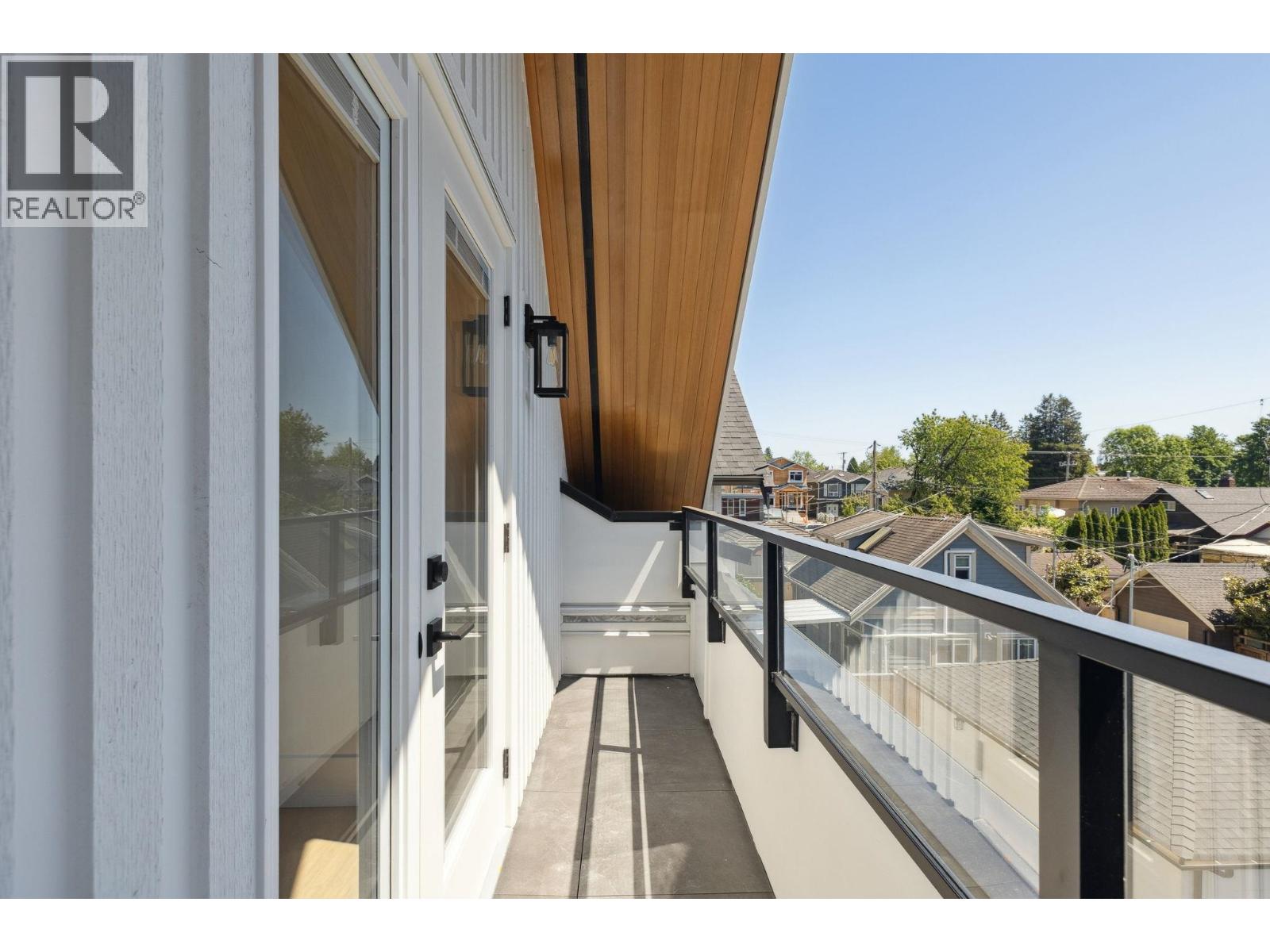 #2 2244 E 11th Avenue, Vancouver, British Columbia  V5N 1Z6 - Photo 35 - R3051581