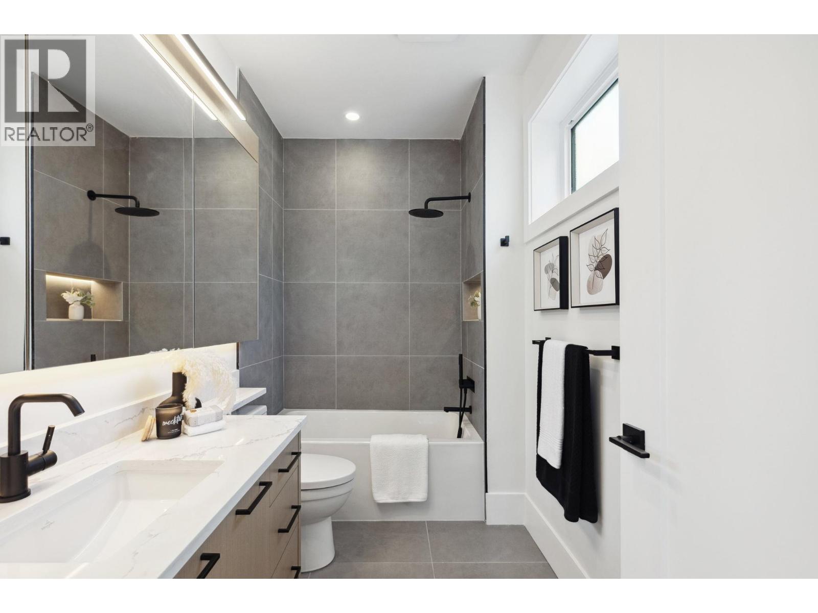#1 2244 E 11th Avenue, Vancouver, British Columbia  V5N 1Z6 - Photo 21 - R3051584