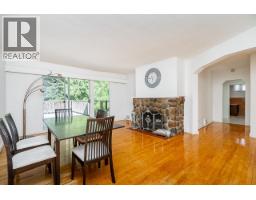 2212 Old Dollarton Road, North Vancouver, Ca