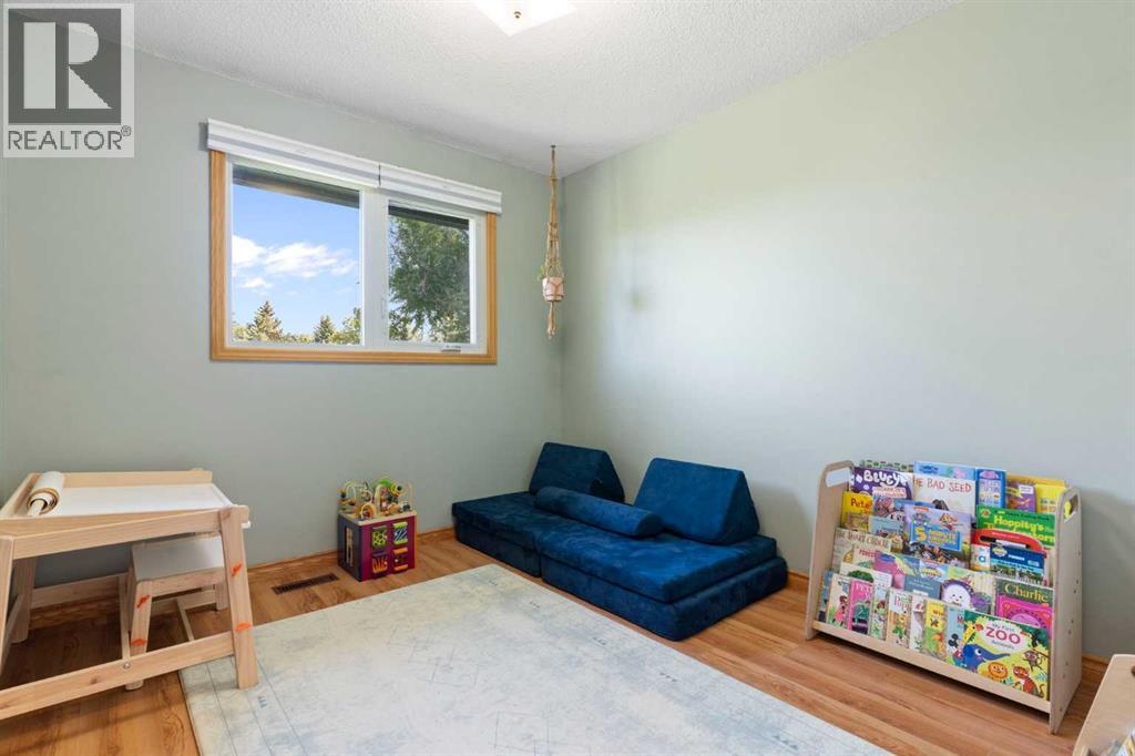 9308 26 Street Sw, Calgary, Alberta  T2V 4G9 - Photo 18 - A2255271