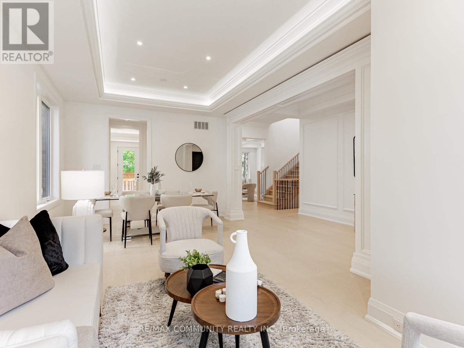 43 Sugarbush Square E, Toronto, Ontario  M1C 3M6 - Photo 6 - E12422714
