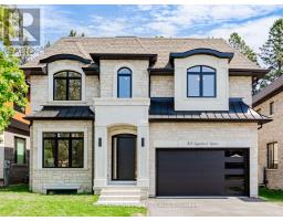 43 SUGARBUSH SQUARE E, Toronto, Ontario