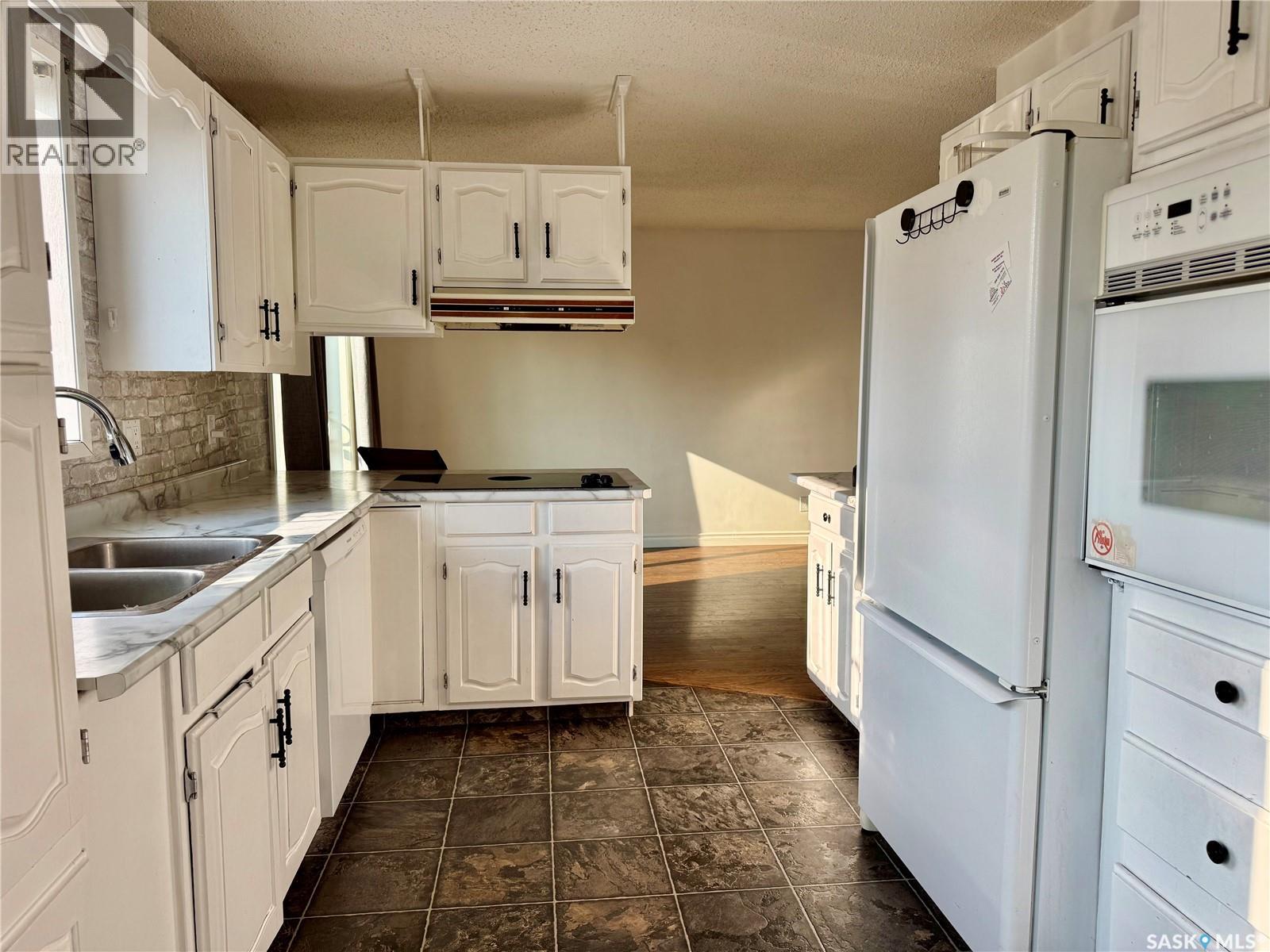 1107 16th Street, Humboldt, Saskatchewan  S0K 2A0 - Photo 14 - SK019175