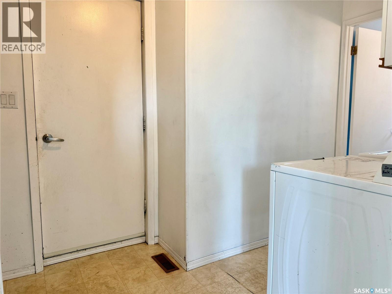 1107 16th Street, Humboldt, Saskatchewan  S0K 2A0 - Photo 23 - SK019175