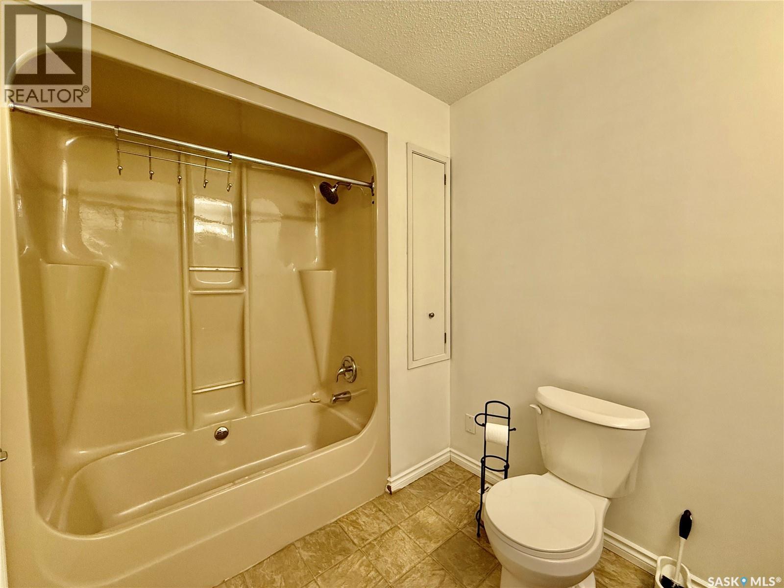 1107 16th Street, Humboldt, Saskatchewan  S0K 2A0 - Photo 39 - SK019175