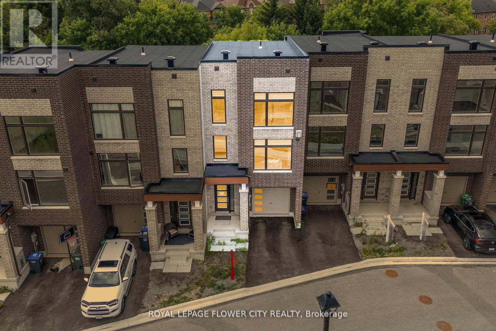 38 QUEENPOST DRIVE, Brampton, Ontario