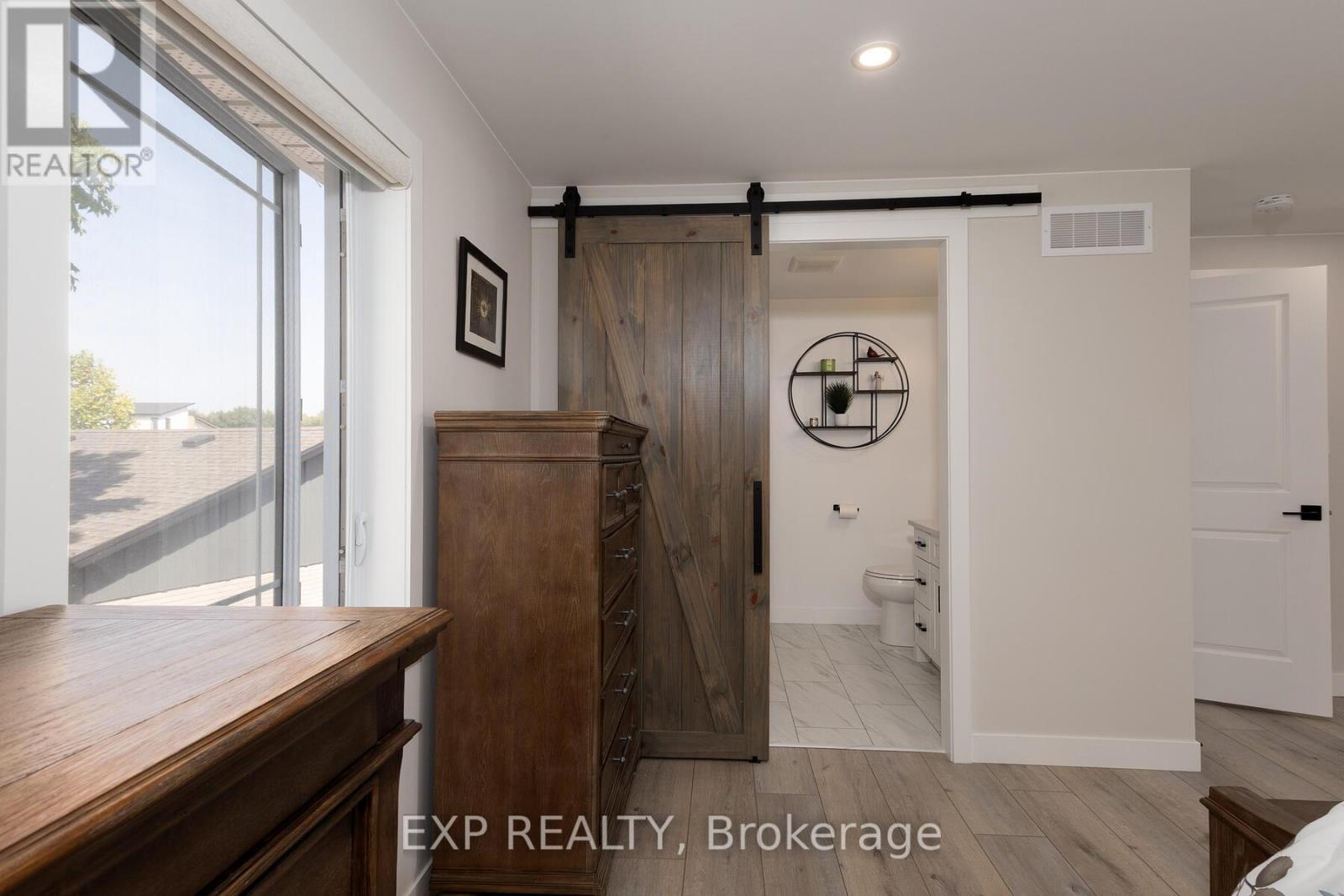 14 William Street, Tillsonburg, Ontario  N4G 1L8 - Photo 24 - X12422720