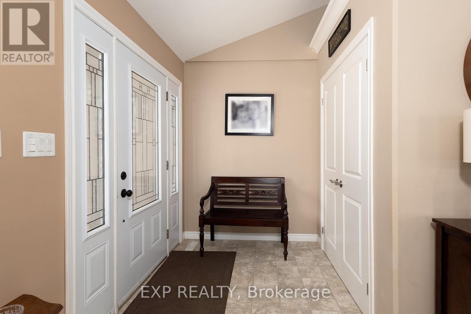 38 Fulton Street, Bayham, Ontario  N0J 1Z0 - Photo 3 - X12422737