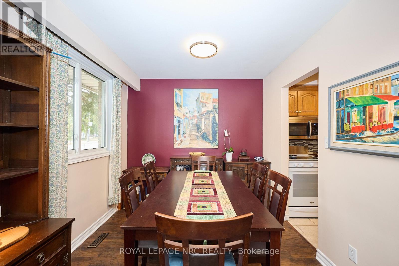 551 Geneva Street, St. Catharines, Ontario  L2N 2J1 - Photo 7 - X12422725