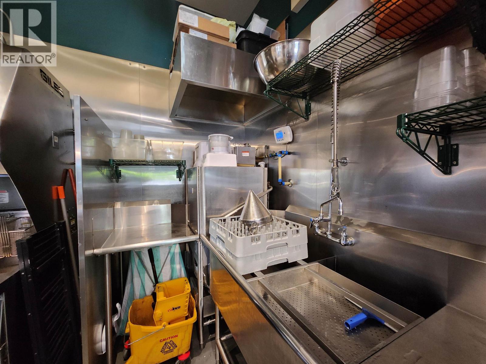 1471 Continental Street, Vancouver, British Columbia  V6B 6H4 - Photo 12 - C8072457