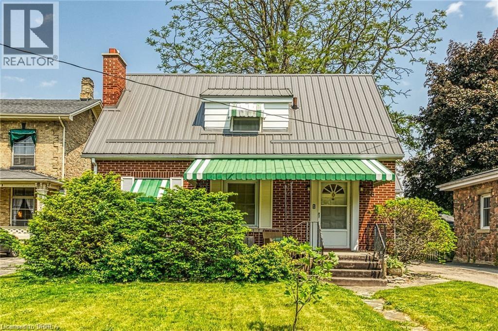 58 Mount Pleasant Street, Brantford, Ontario  N3T 1S8 - Photo 2 - 40772315