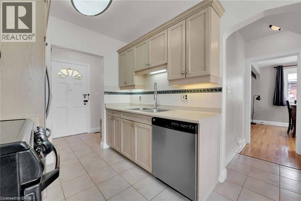 58 Mount Pleasant Street, Brantford, Ontario  N3T 1S8 - Photo 36 - 40772315