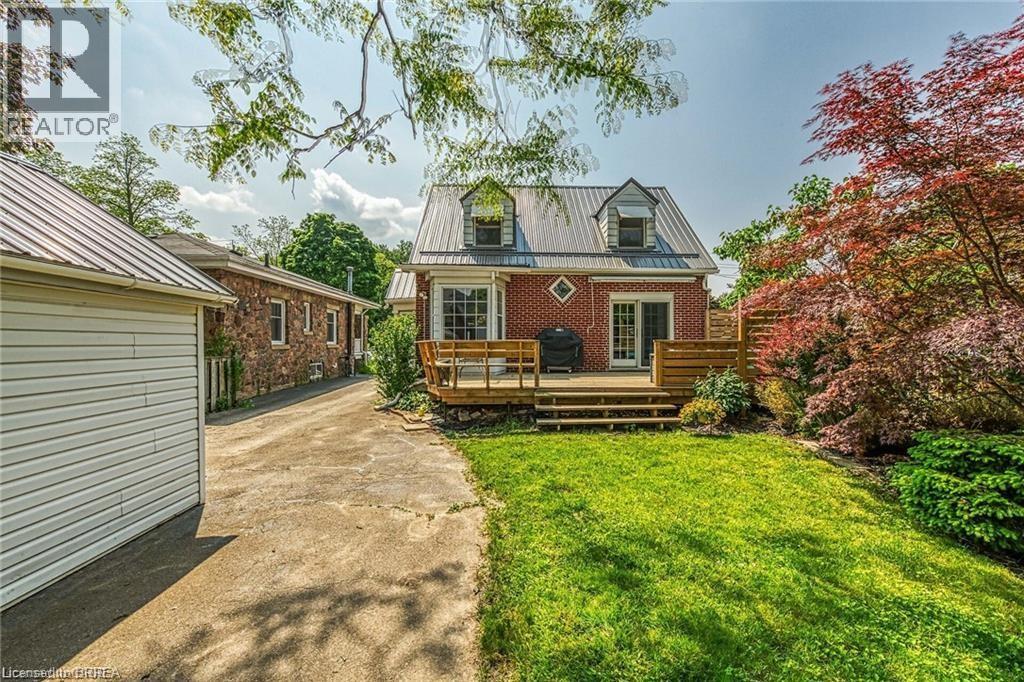 58 Mount Pleasant Street, Brantford, Ontario  N3T 1S8 - Photo 5 - 40772315