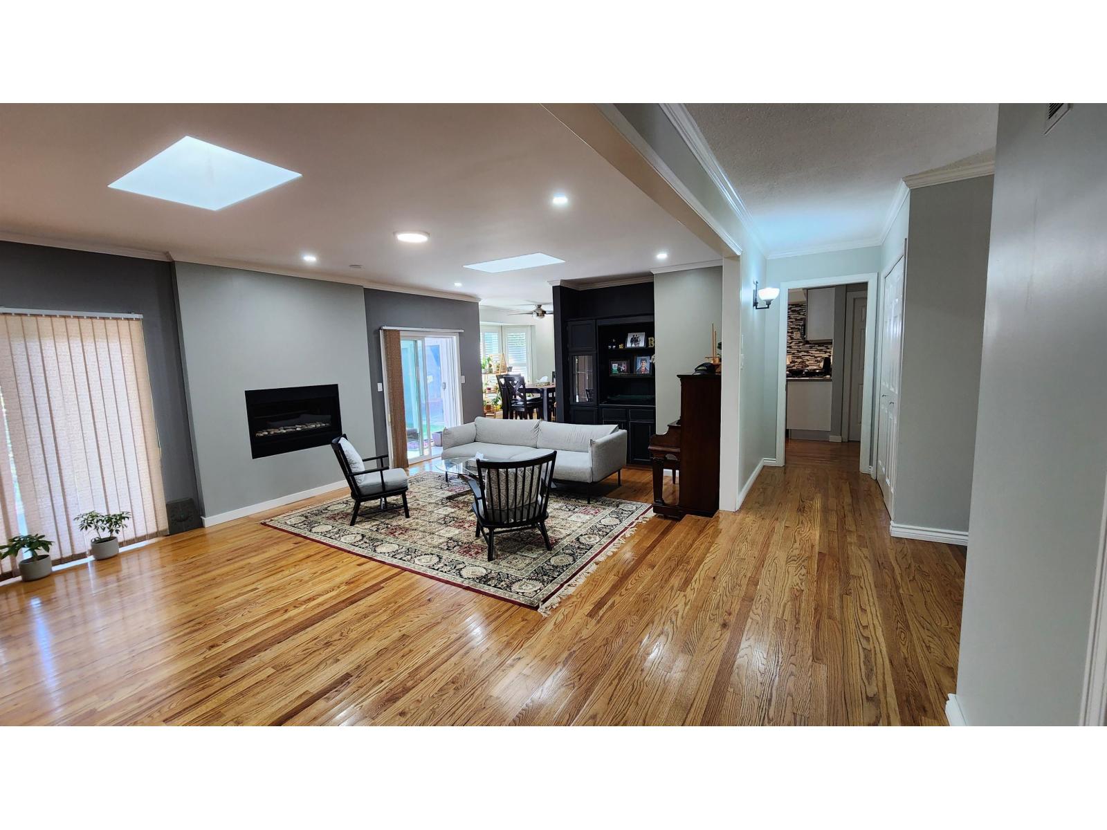 15580 20 Avenue, Surrey, British Columbia  V4A 2A5 - Photo 7 - R3051514