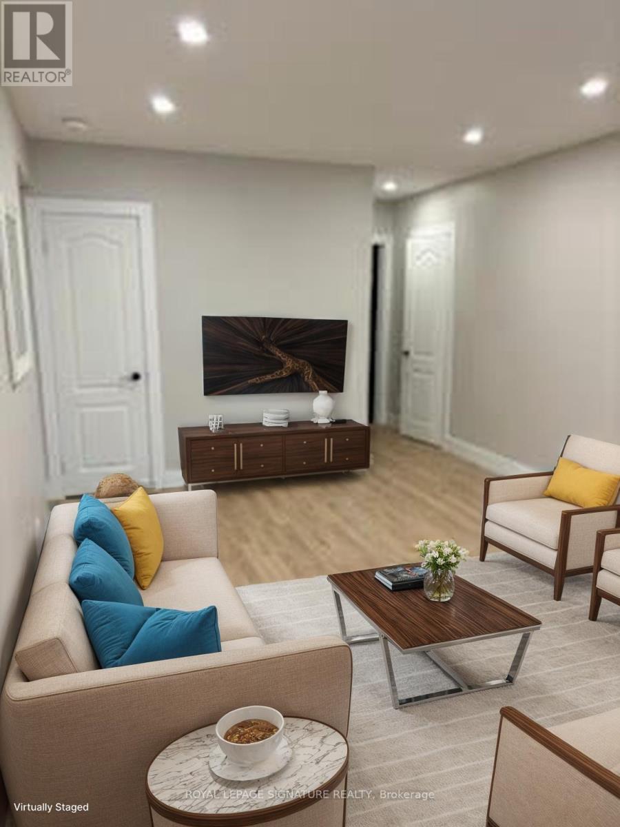 1 - 1 HASSARD AVENUE, Toronto, Ontario
