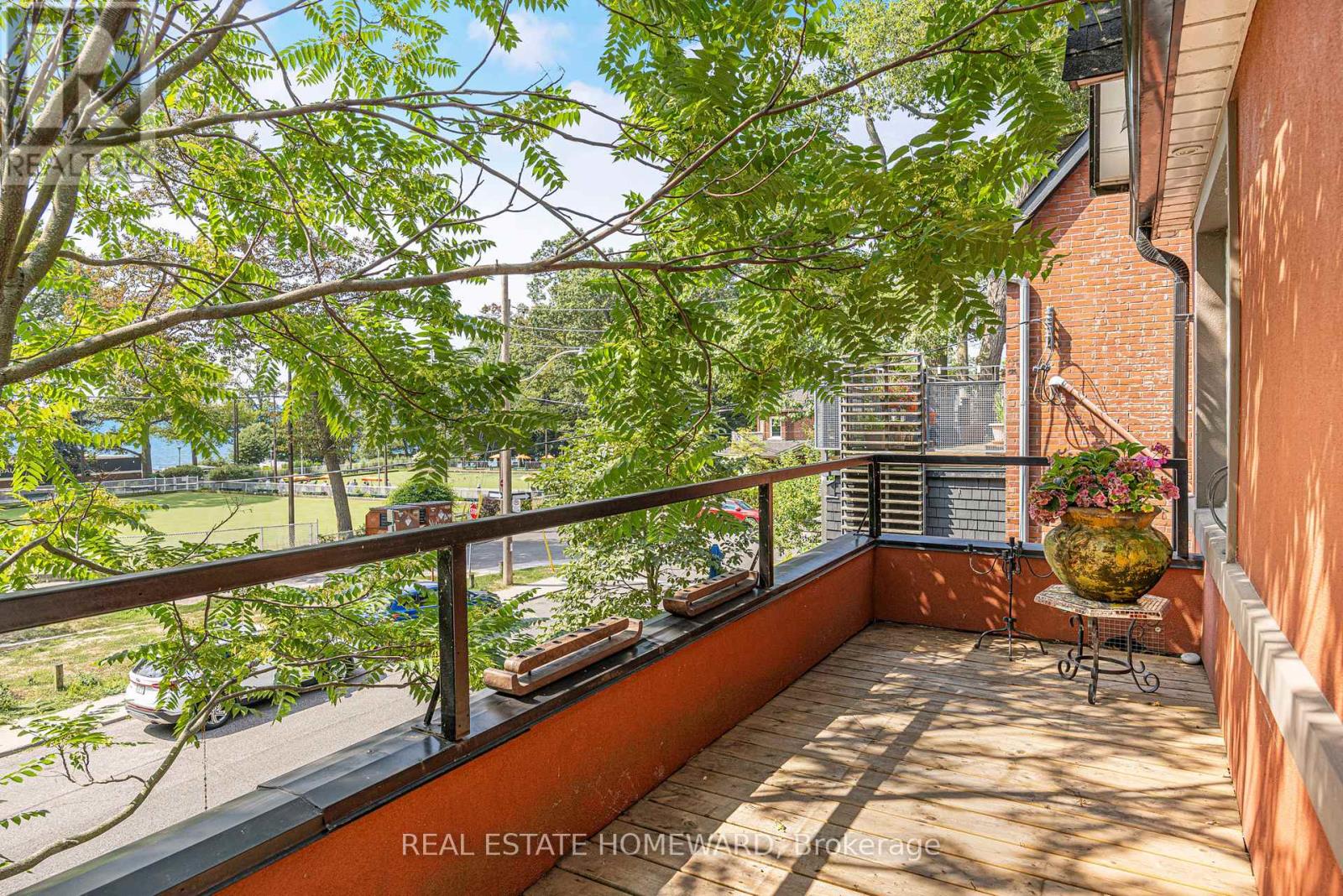 2 Park Avenue, Toronto, Ontario  M4E 1B6 - Photo 29 - E12422639
