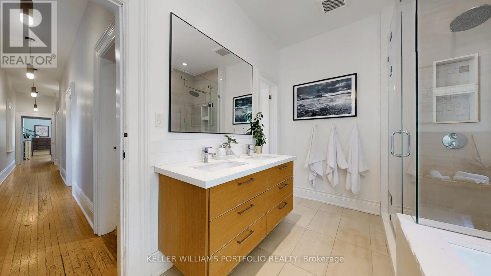 51 Macdonell Avenue, Toronto, Ontario  M6R 2A3 - Photo 13 - W12422722