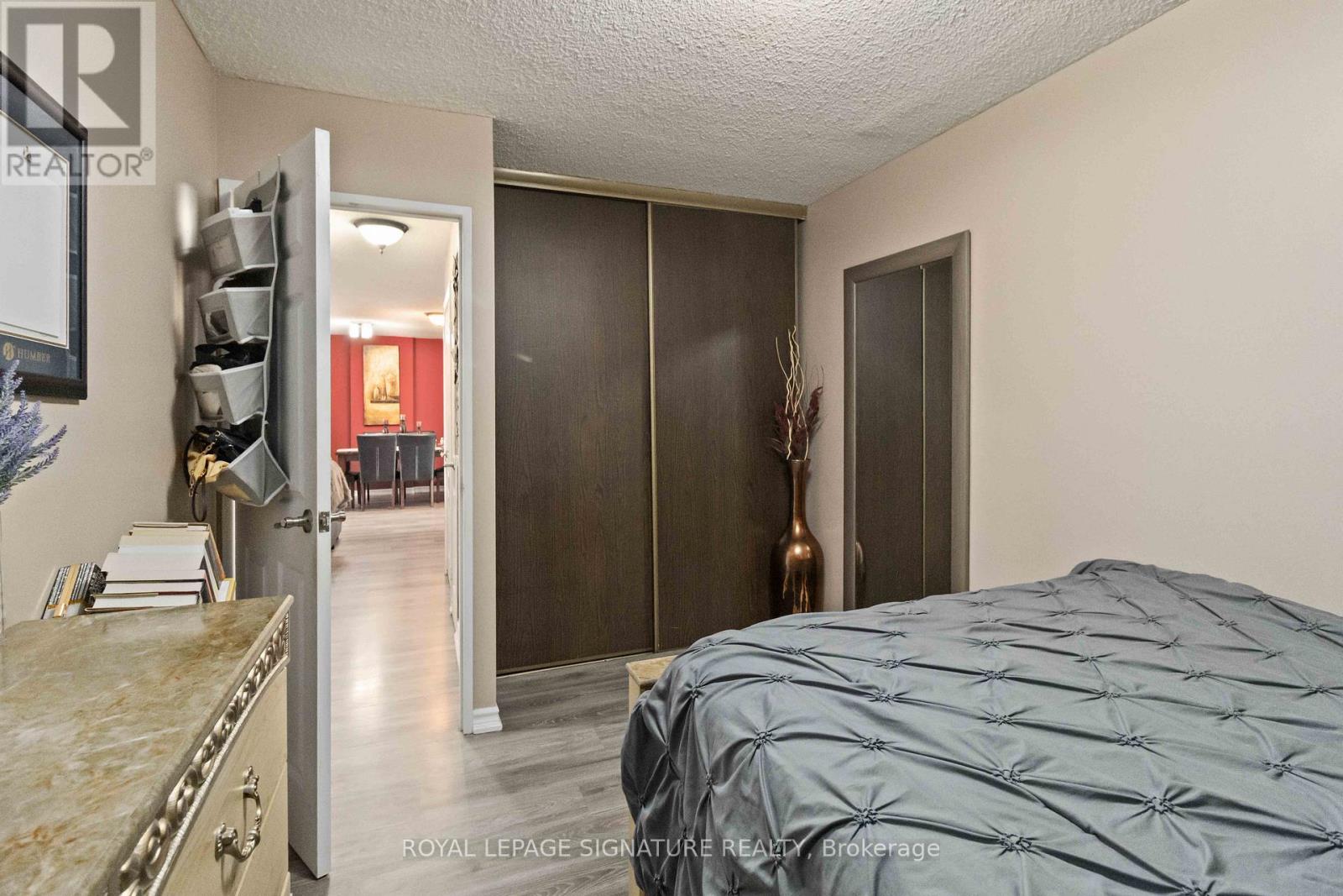 512 - 1615 Bloor Street, Mississauga (Applewood), Ontario  L4X 1S2 - Photo 18 - W12422729