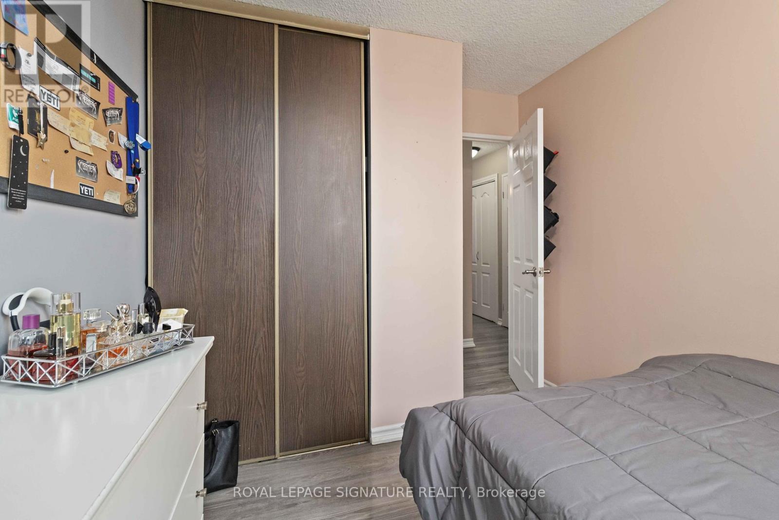 512 - 1615 Bloor Street, Mississauga (Applewood), Ontario  L4X 1S2 - Photo 20 - W12422729