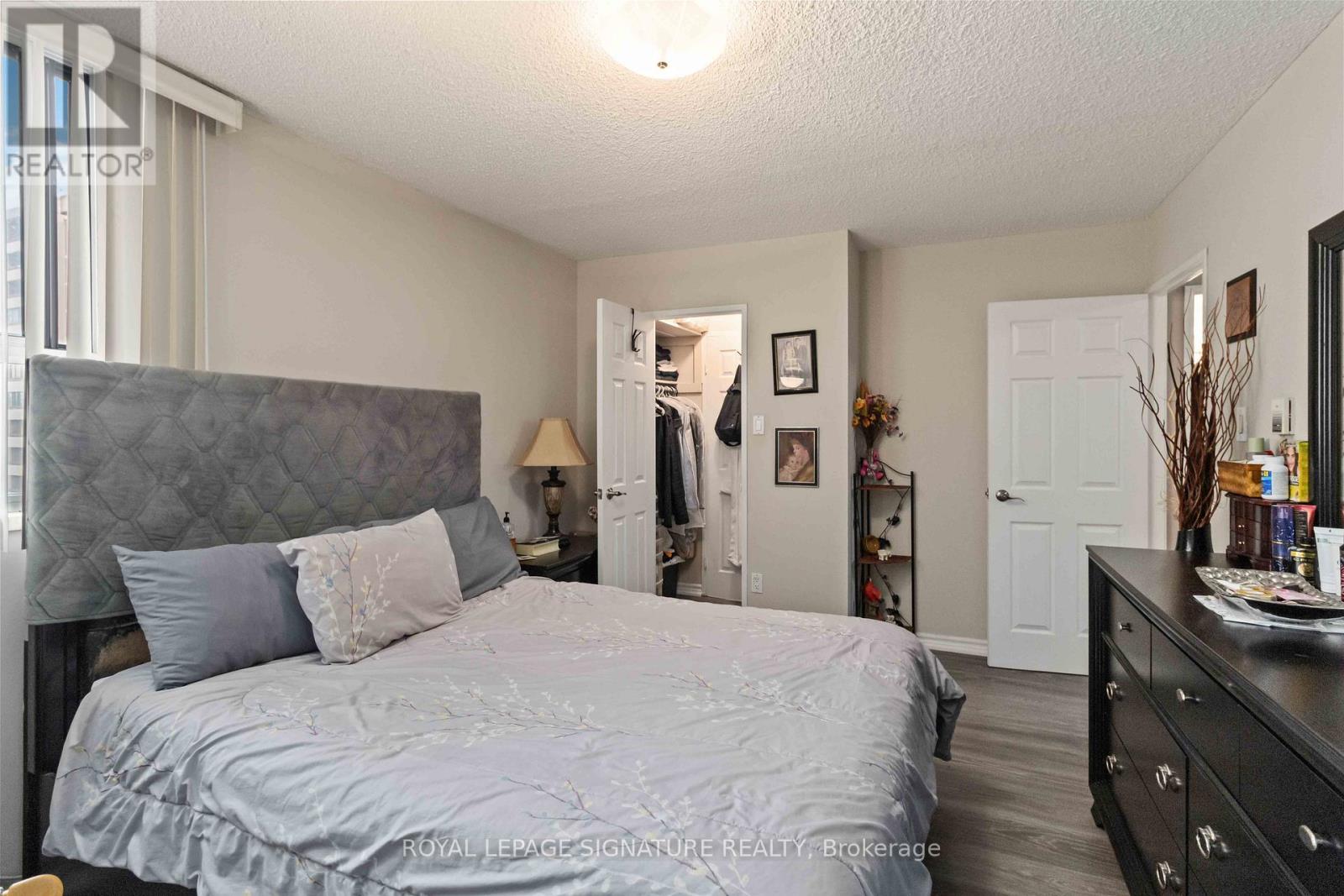 512 - 1615 Bloor Street, Mississauga (Applewood), Ontario  L4X 1S2 - Photo 22 - W12422729