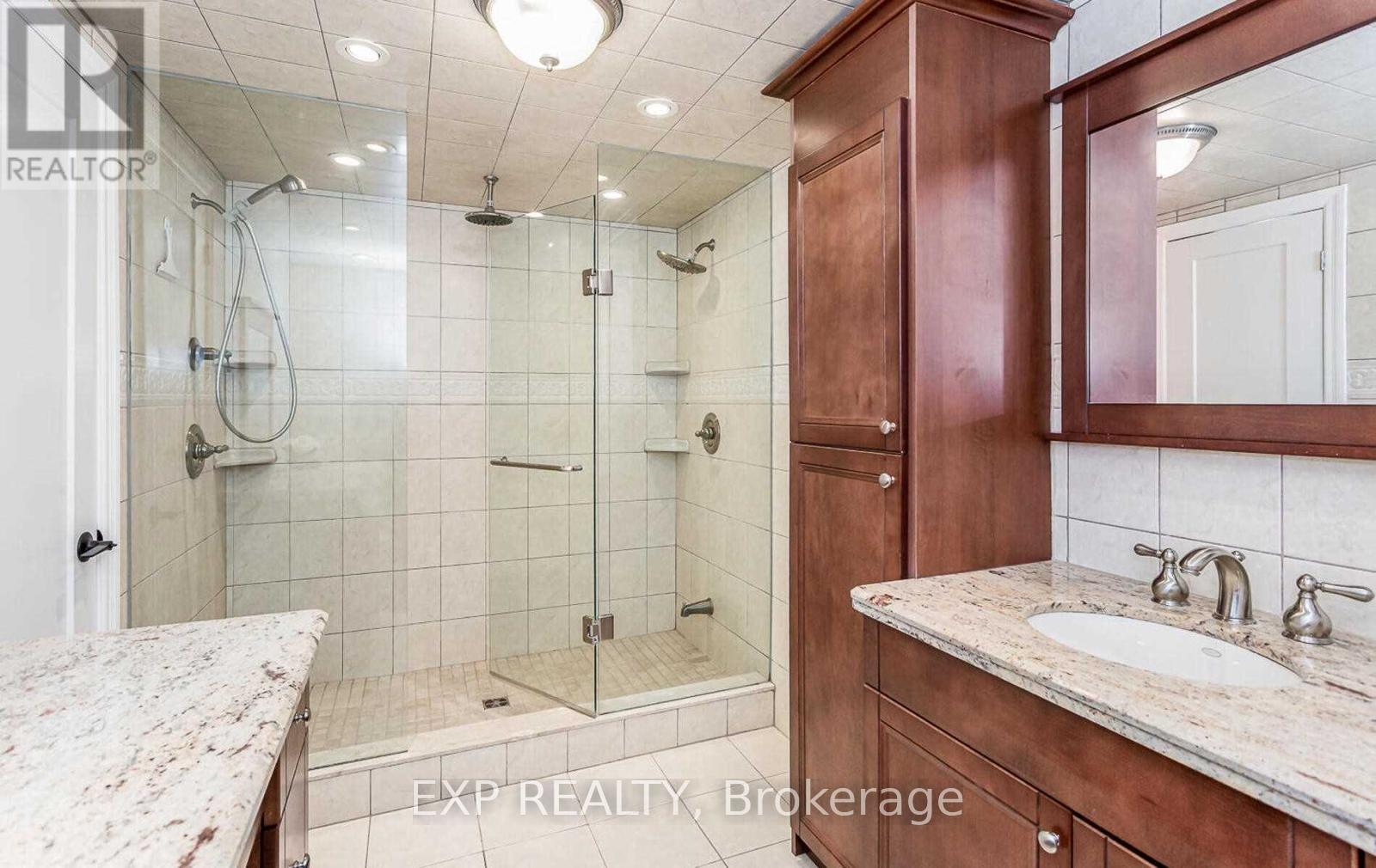 93 Waldie Road, Oakville, Ontario  L6L 6G5 - Photo 19 - W12422747