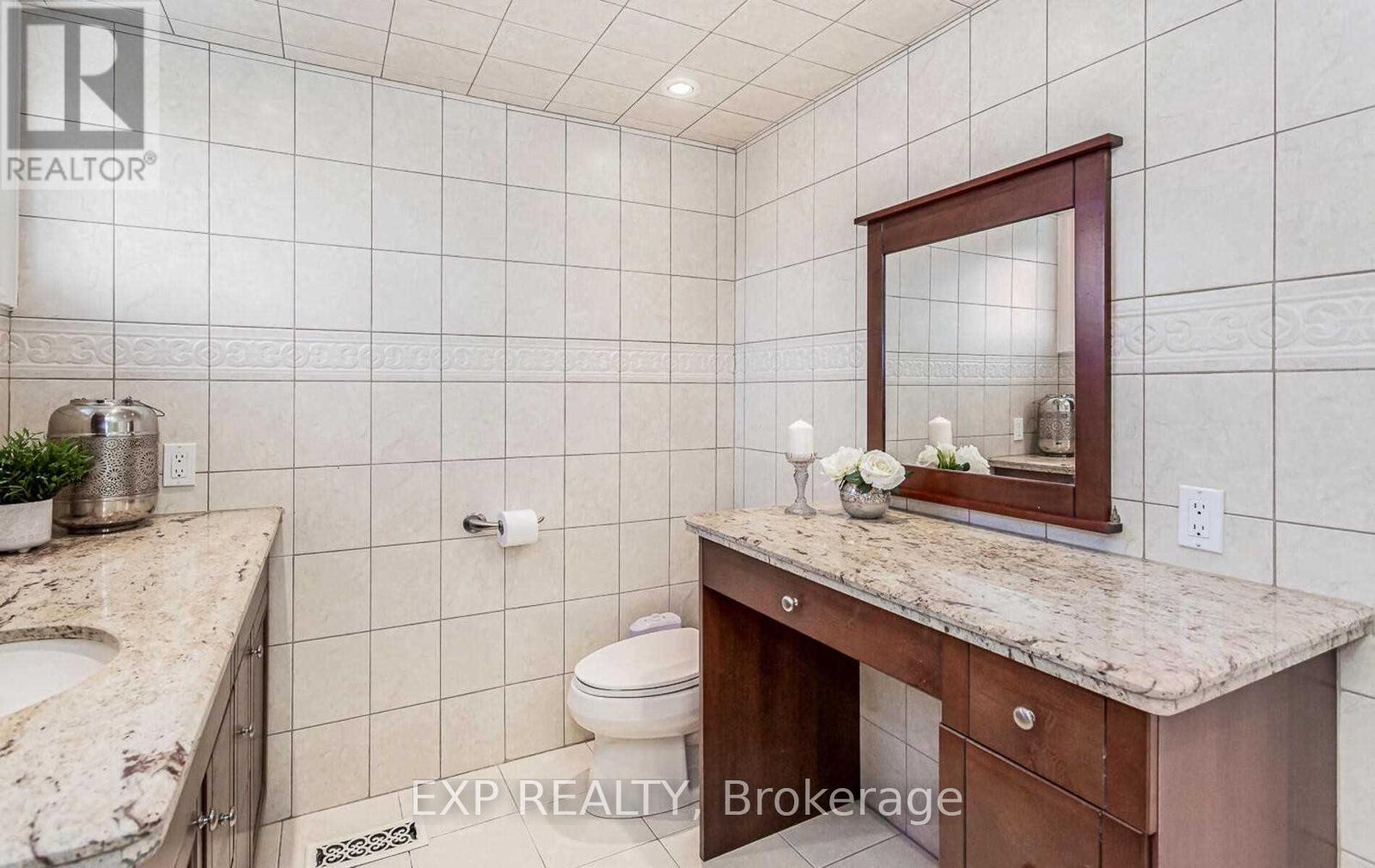 93 Waldie Road, Oakville, Ontario  L6L 6G5 - Photo 20 - W12422747