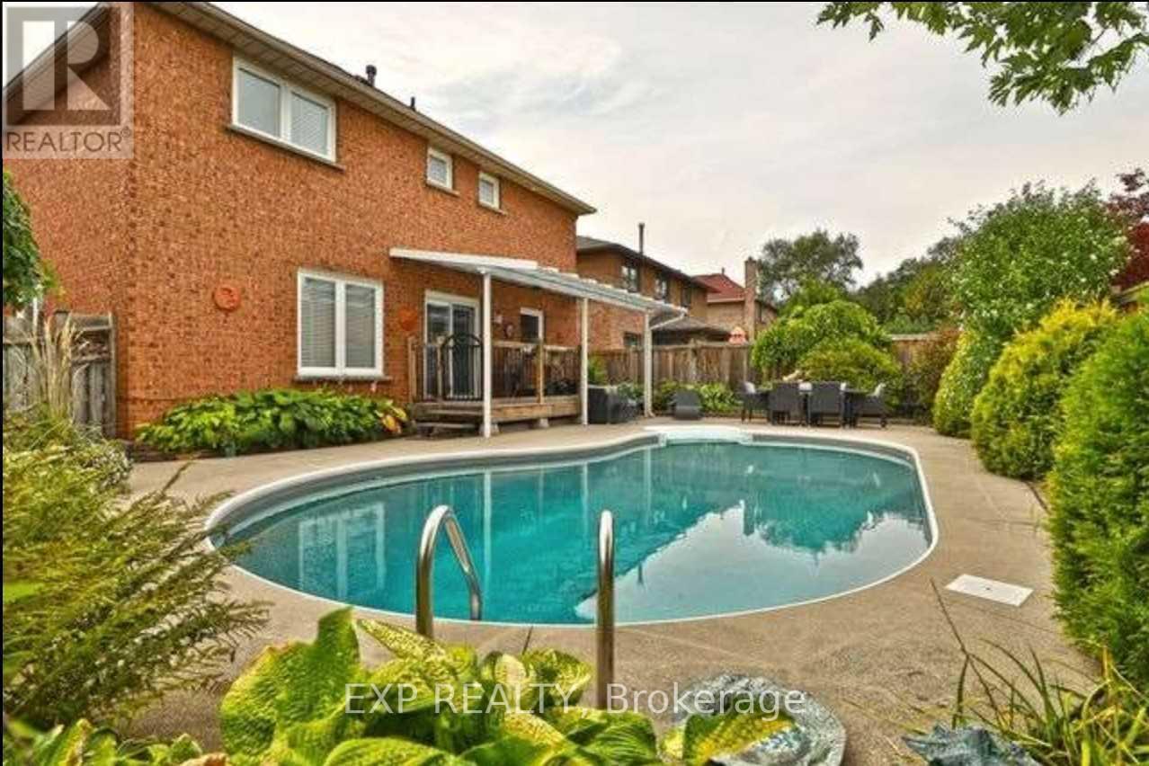 93 Waldie Road, Oakville, Ontario  L6L 6G5 - Photo 35 - W12422747