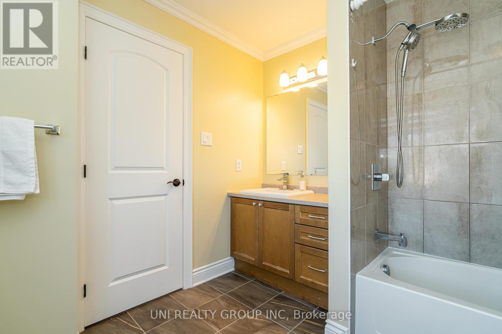 454 Cavesson Street, Ottawa, Ontario  K2V 0B8 - Photo 38 - X12422757
