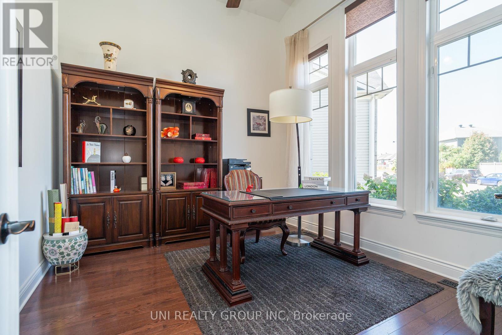 454 Cavesson Street, Ottawa, Ontario  K2V 0B8 - Photo 5 - X12422757
