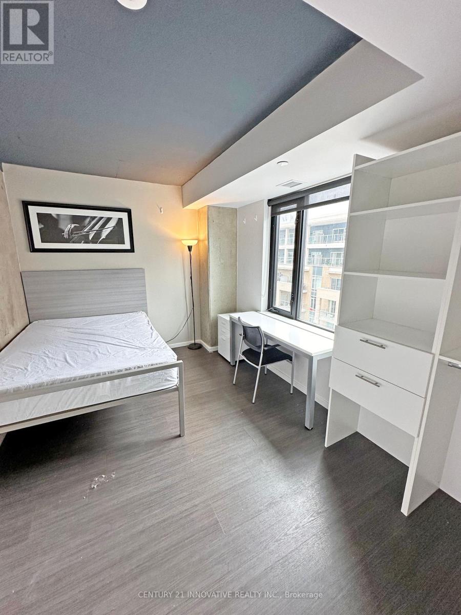 1517 - 105 Champagne Avenue S, Ottawa, Ontario  K1S 4P3 - Photo 12 - X12422746