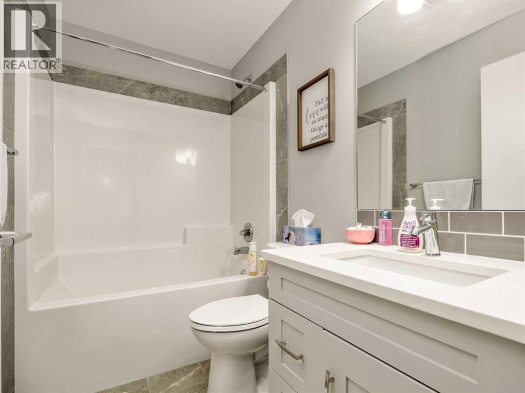 4521 Fairmont Gate S, Lethbridge, Alberta  T1K 8J3 - Photo 18 - A2226655