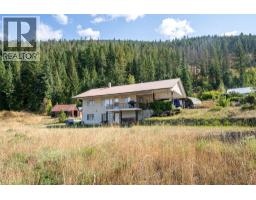 4596 Back Enderby Road, spallumcheen, British Columbia