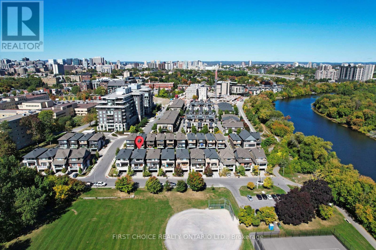 127 Clegg Street, Ottawa, Ontario  K1S 5P7 - Photo 2 - X12422784