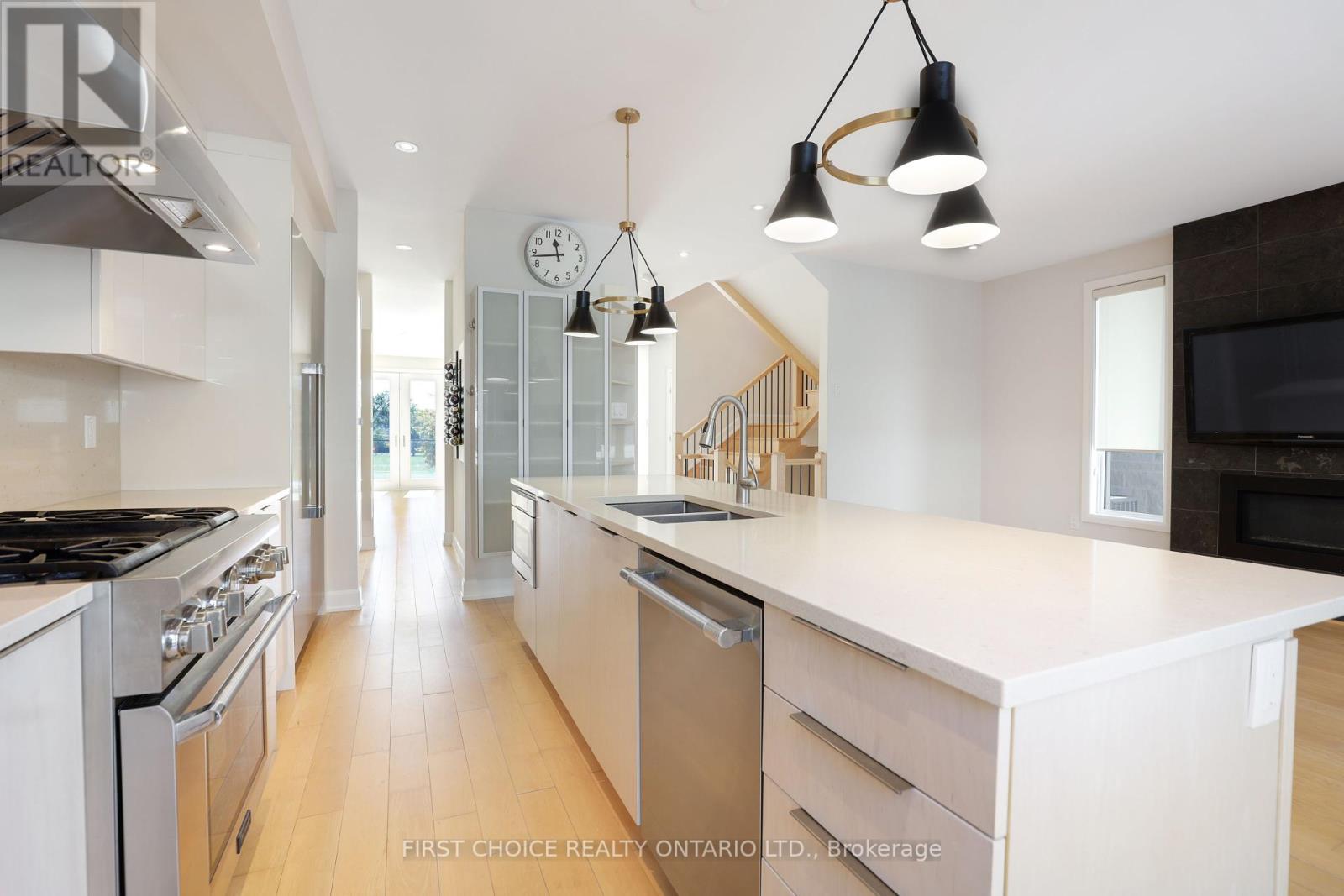 127 Clegg Street, Ottawa, Ontario  K1S 5P7 - Photo 25 - X12422784