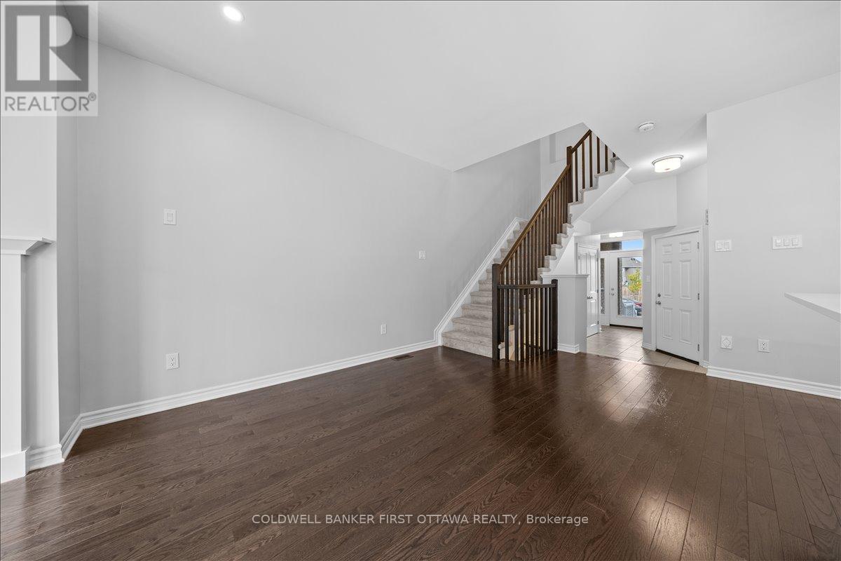 505 Sonmarg Crescent, Ottawa, Ontario  K2J 7A6 - Photo 19 - X12422796