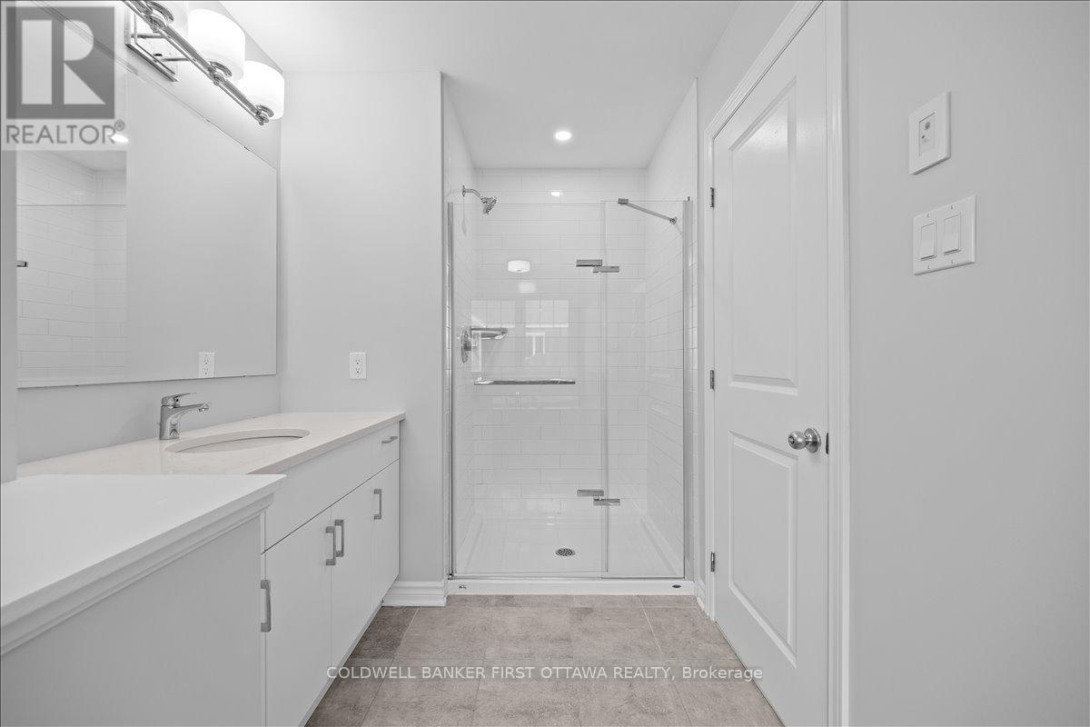 505 Sonmarg Crescent, Ottawa, Ontario  K2J 7A6 - Photo 32 - X12422796